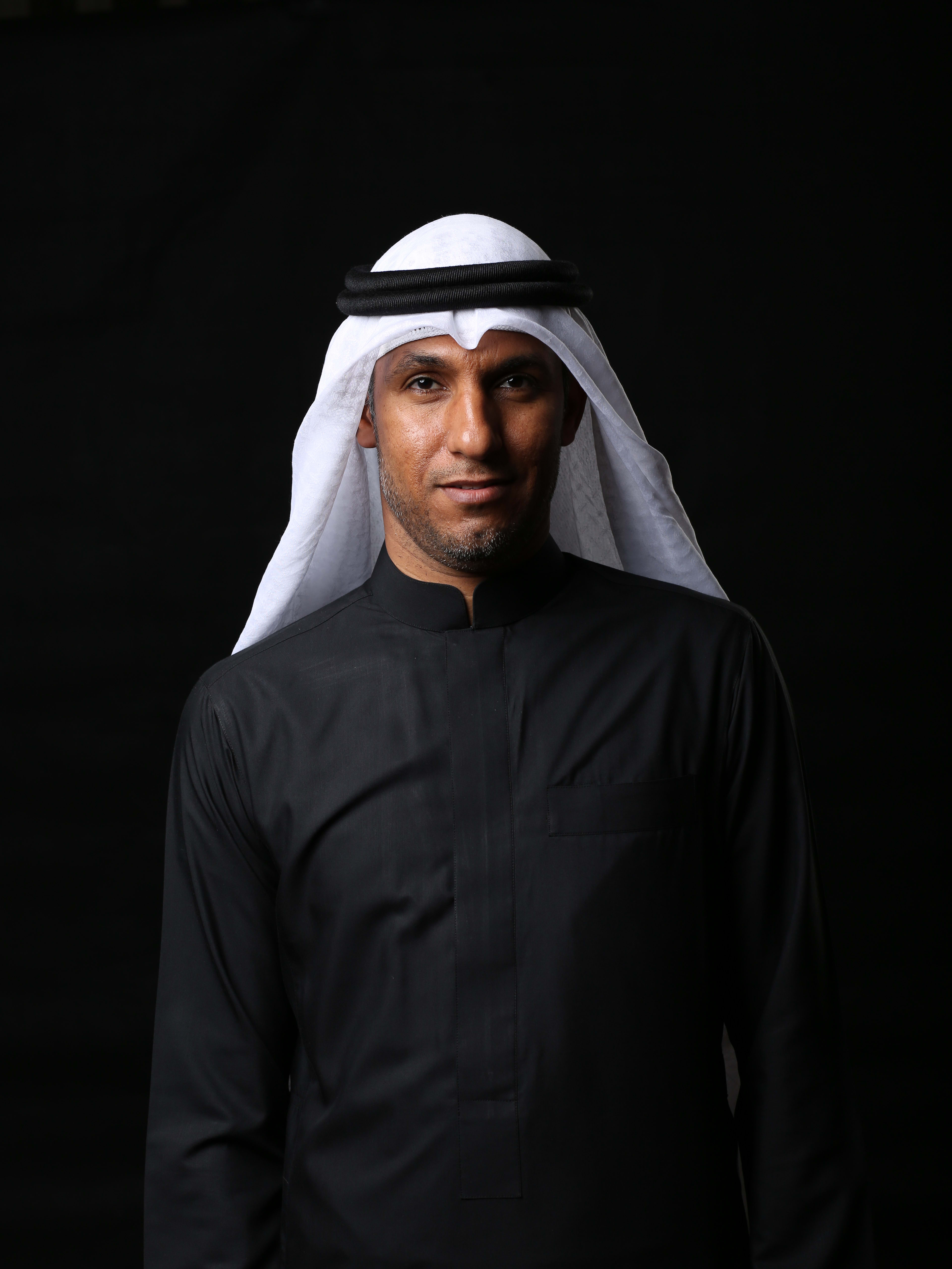 الشاعر عباس علي أحمد الشيخ