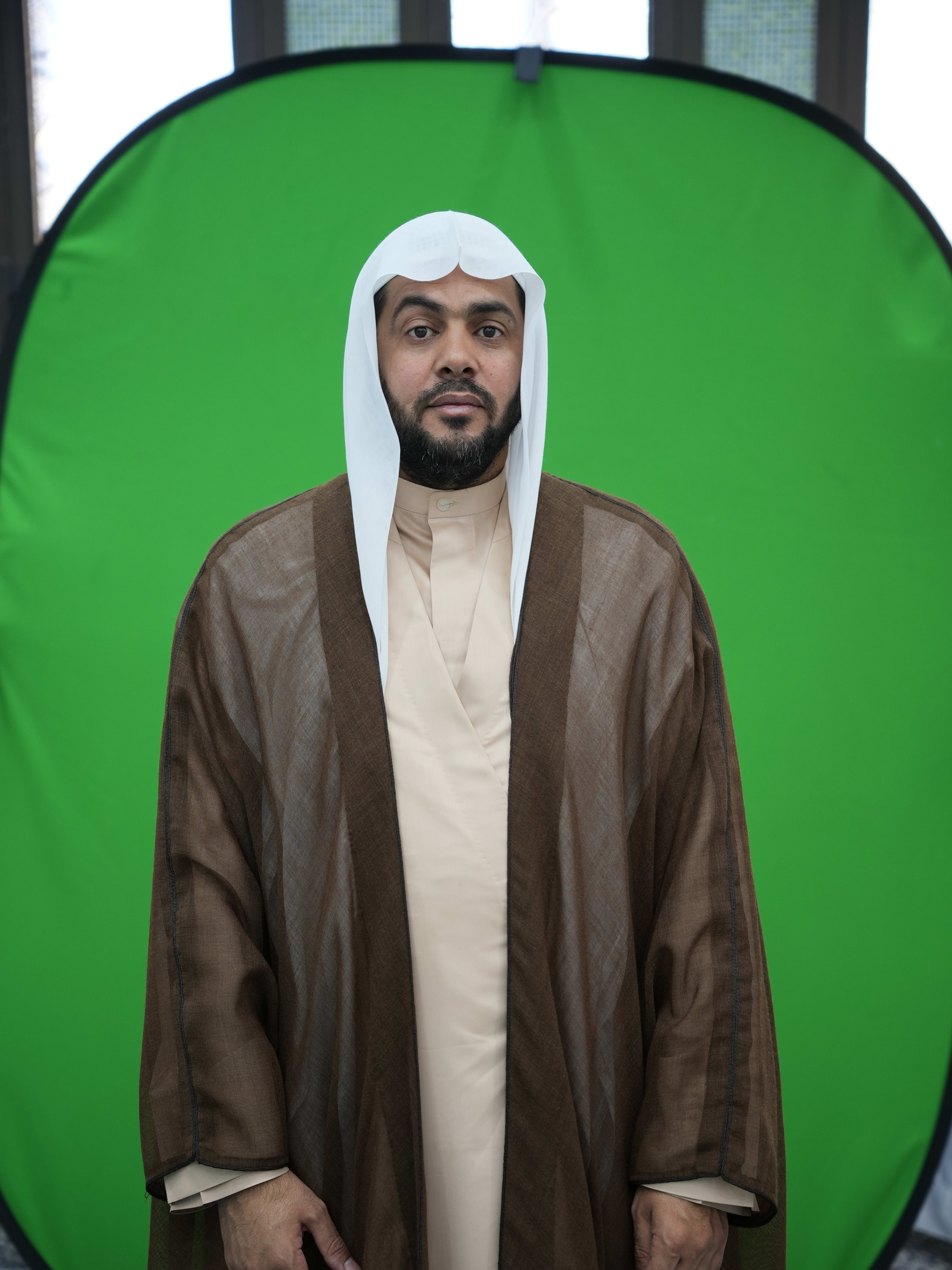 الشيخ عادل عبد الجليل