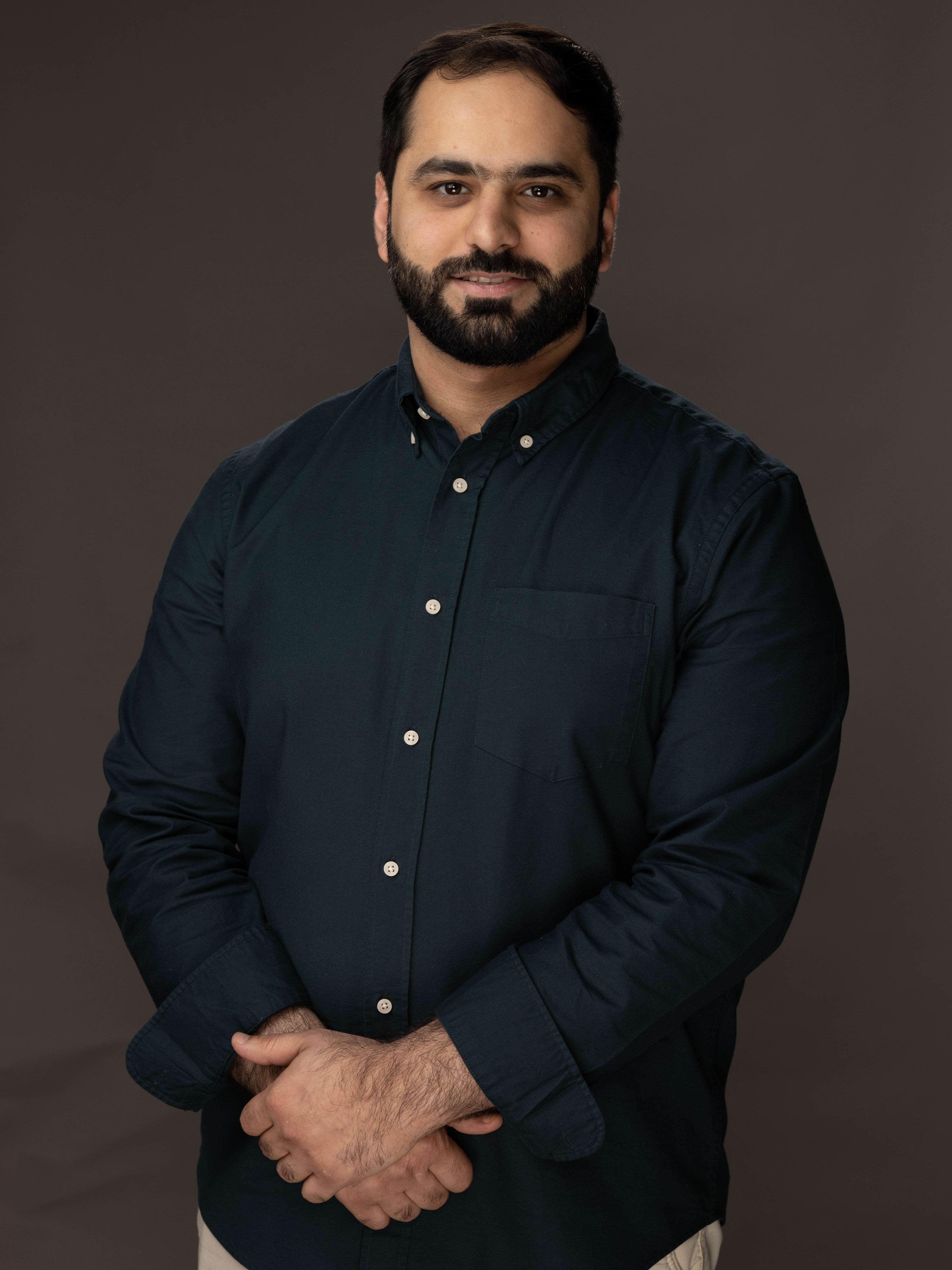 الرادود علي الموالي
