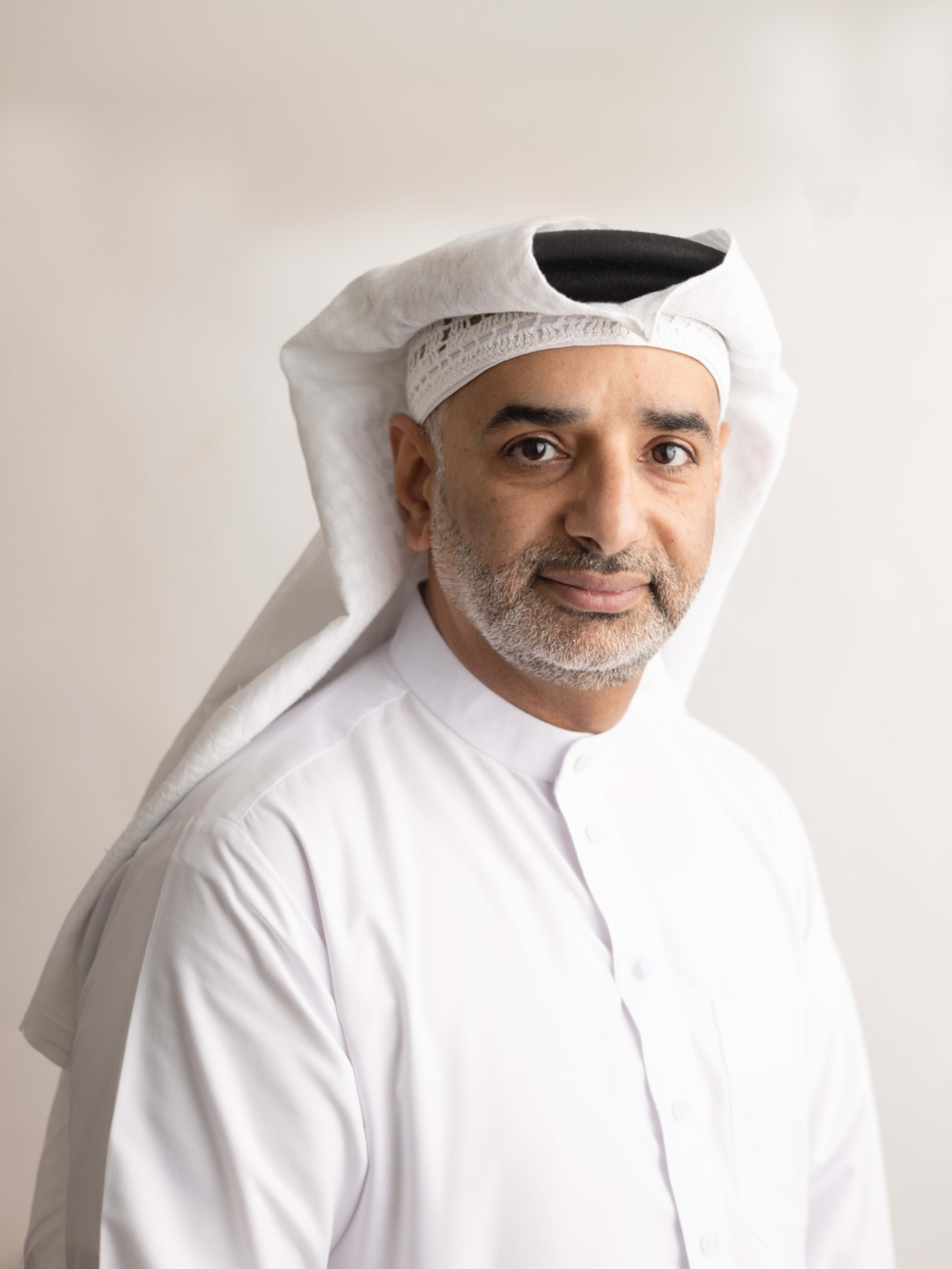 الشاعر يوسف يعقوب المعاميري