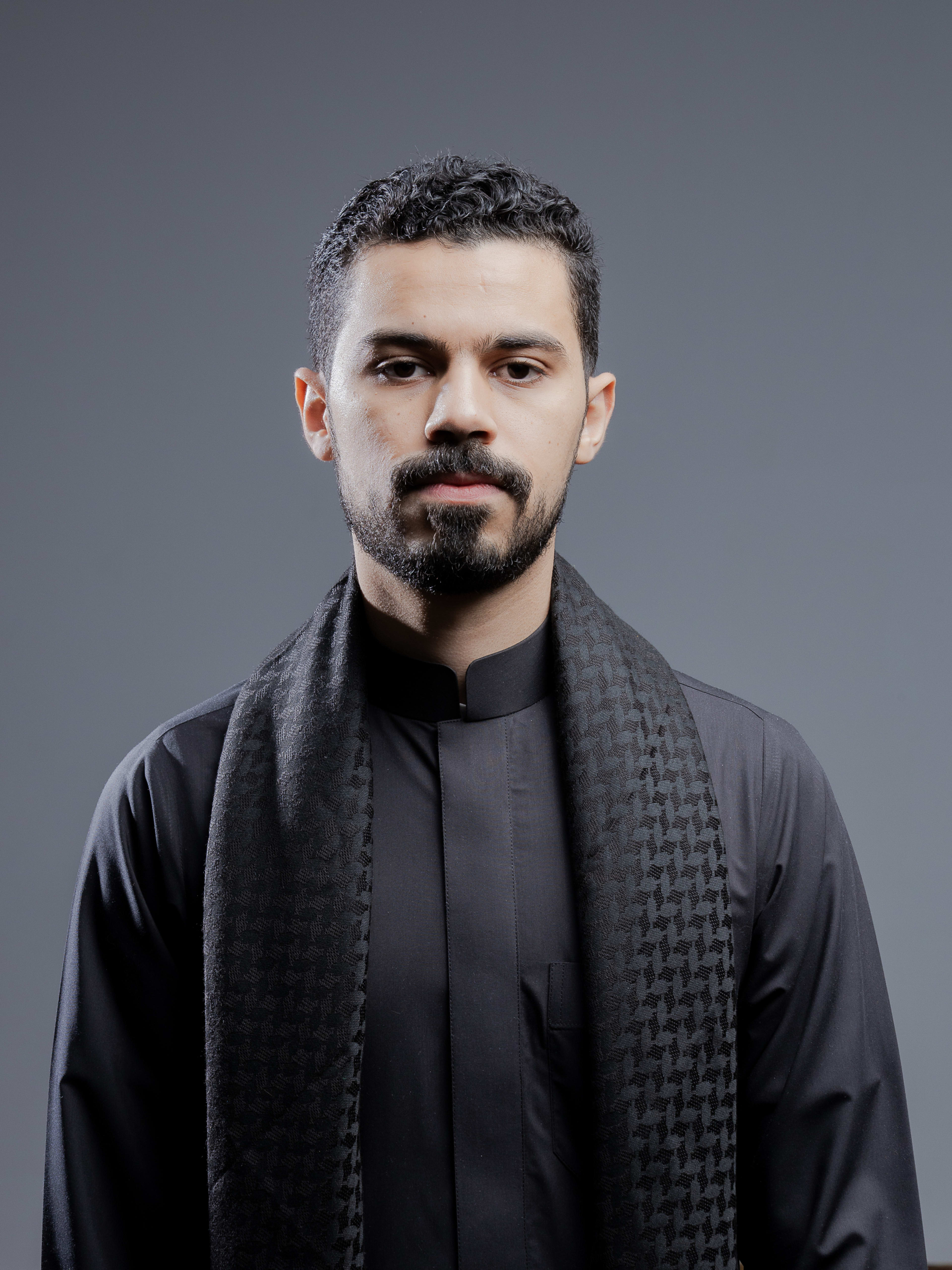 الرادود علي المؤذن