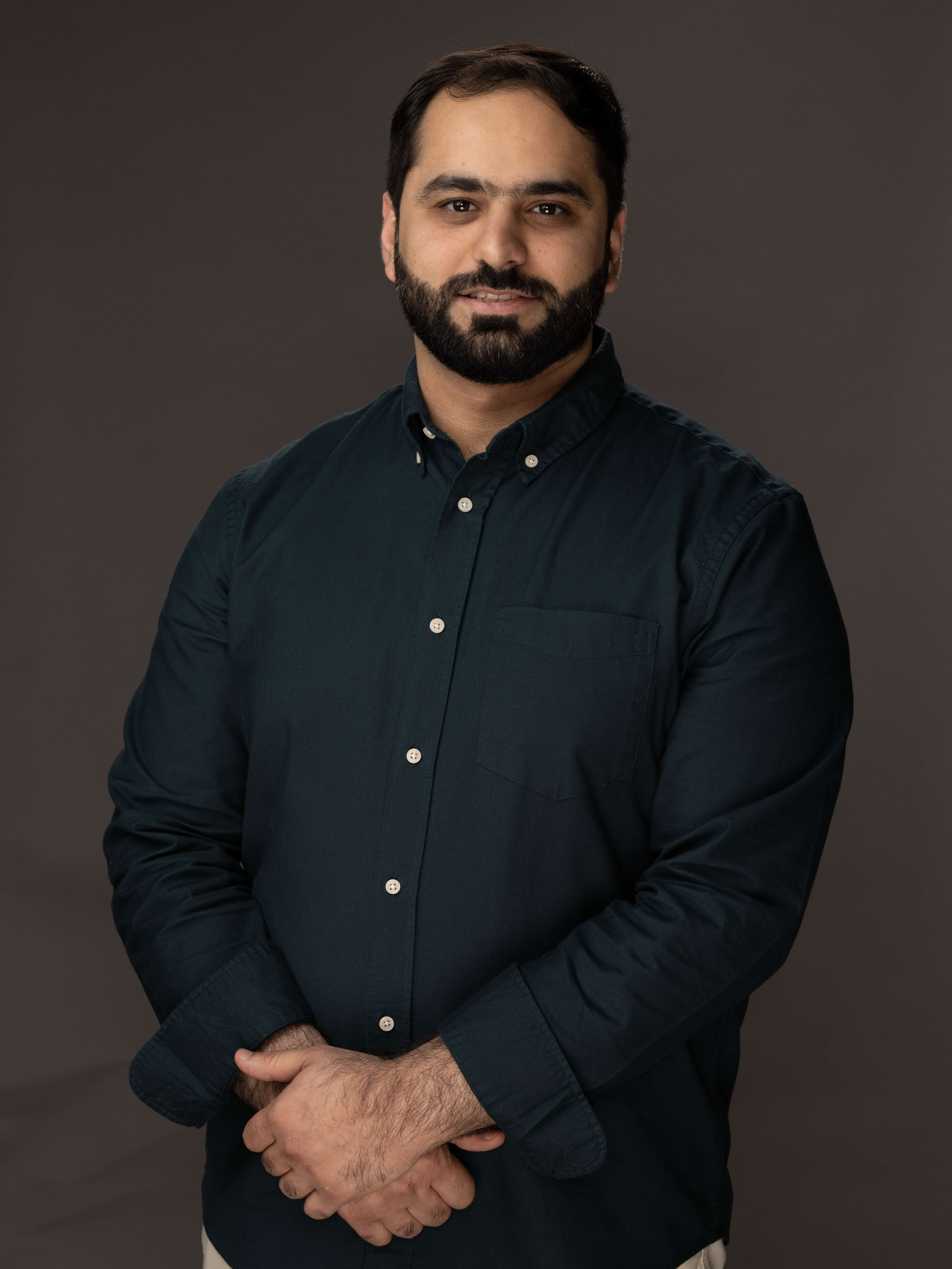 الرادود علي الموالي