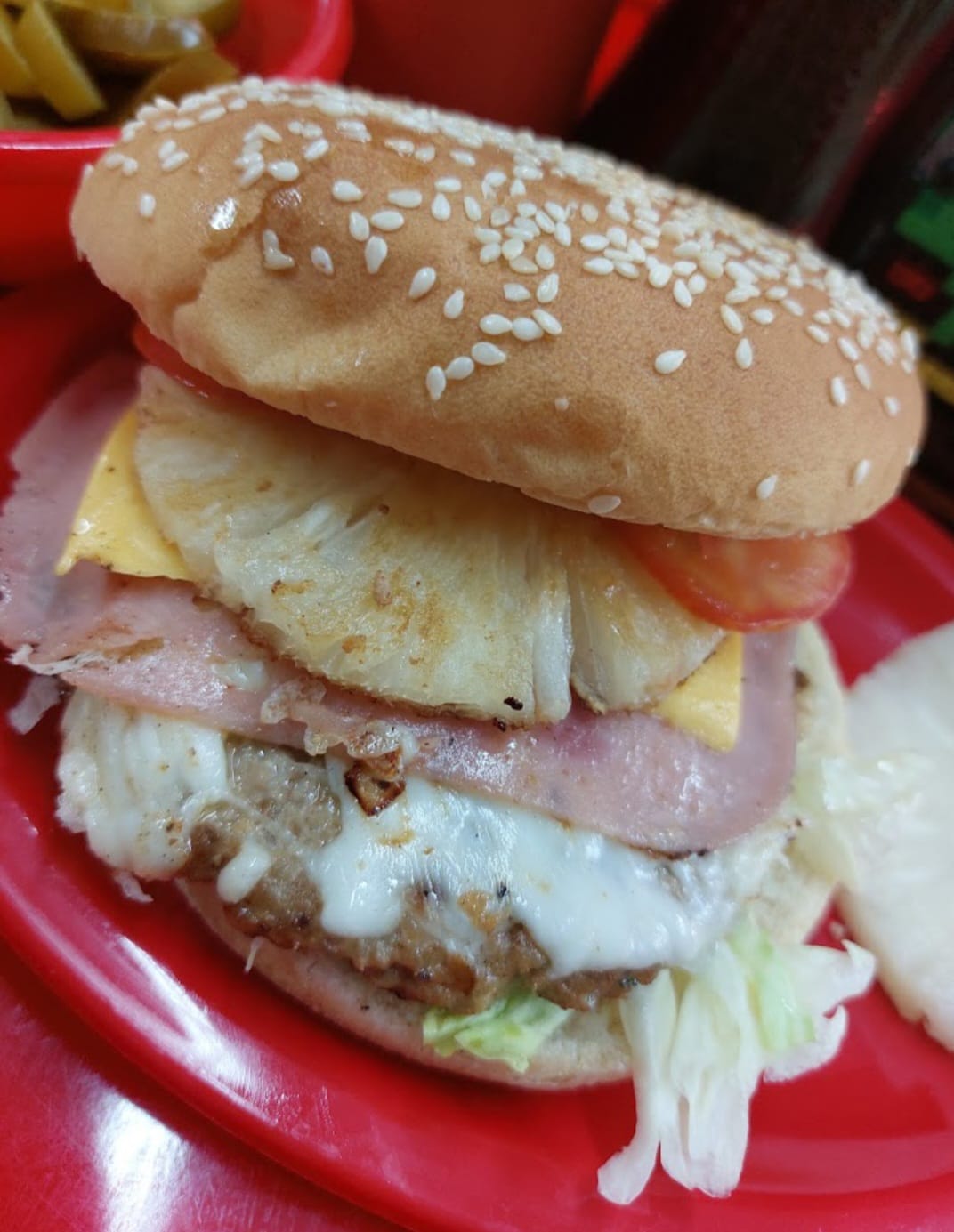Hamburguesa hawaiana