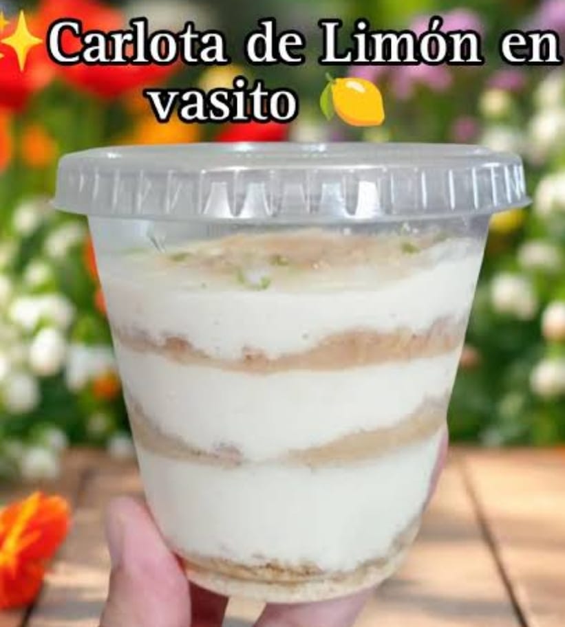 Carlota de limón