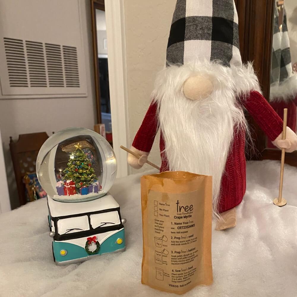 santa with tree kit holiday gift