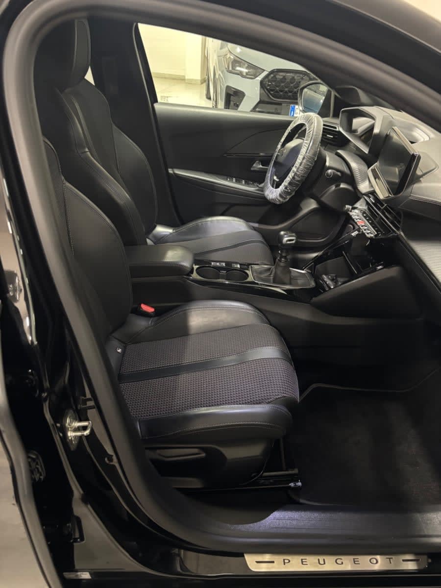 Peugeot 208 BlueHDi 100 Stop&Start 5 porte GT – immagine 6