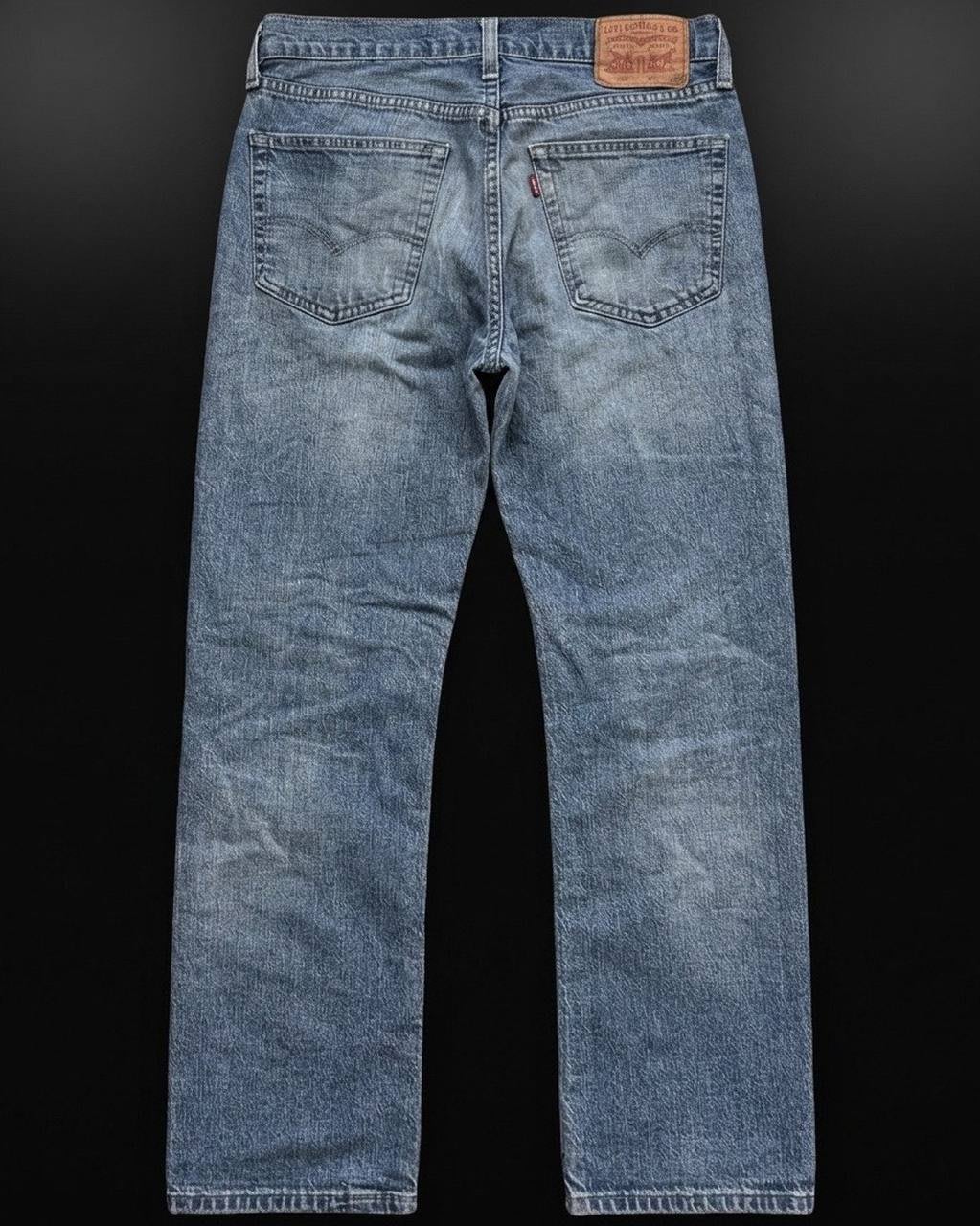 Levis 514 Straight Fit Jeans