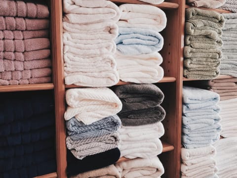 Mr Jeff Uptown BGC Taguig City laundry shop in Taguig