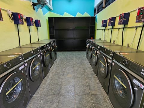 Smart Pro Laundry laundry shop in Mont Kiara