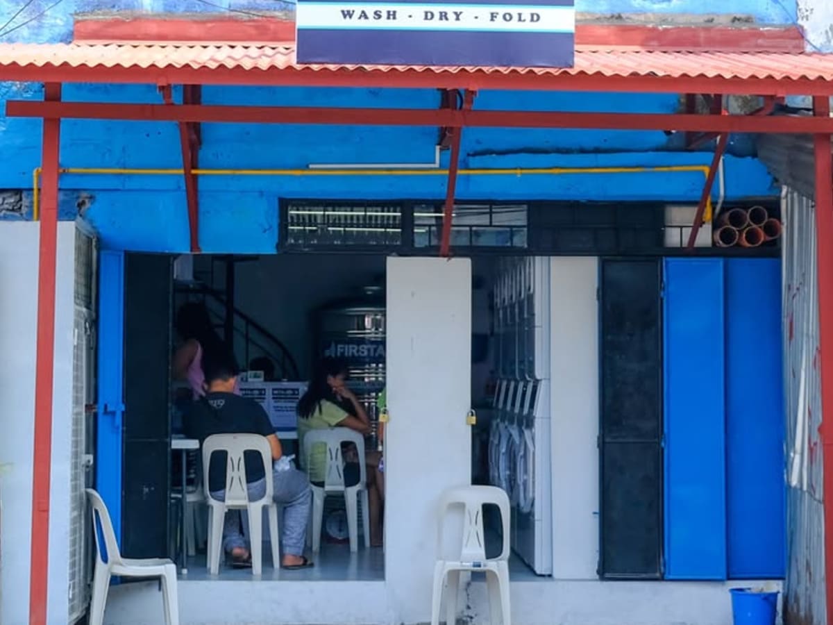 MIKO's Laundry House laundry shop in Quezon City