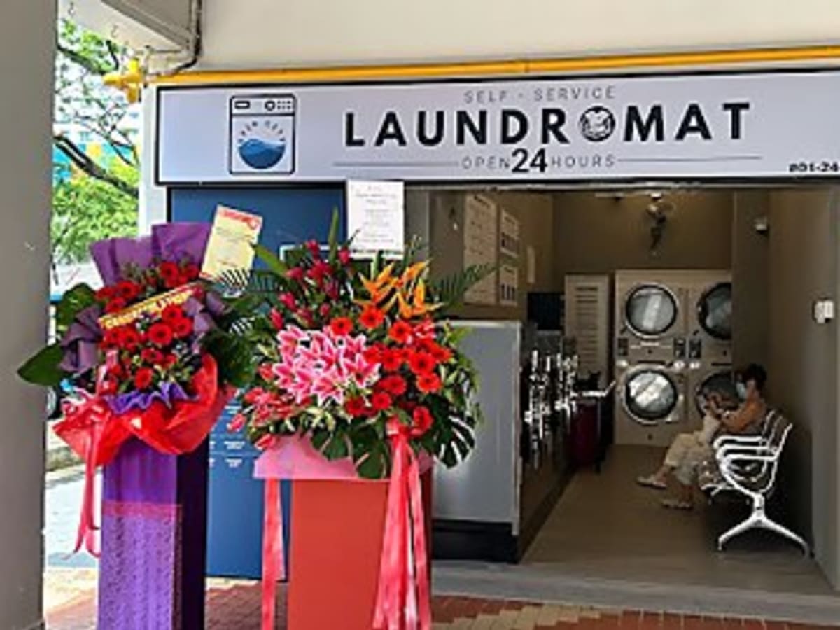 Spincity Laundromat (77 Telok Blangah) laundry shop in Queenstown