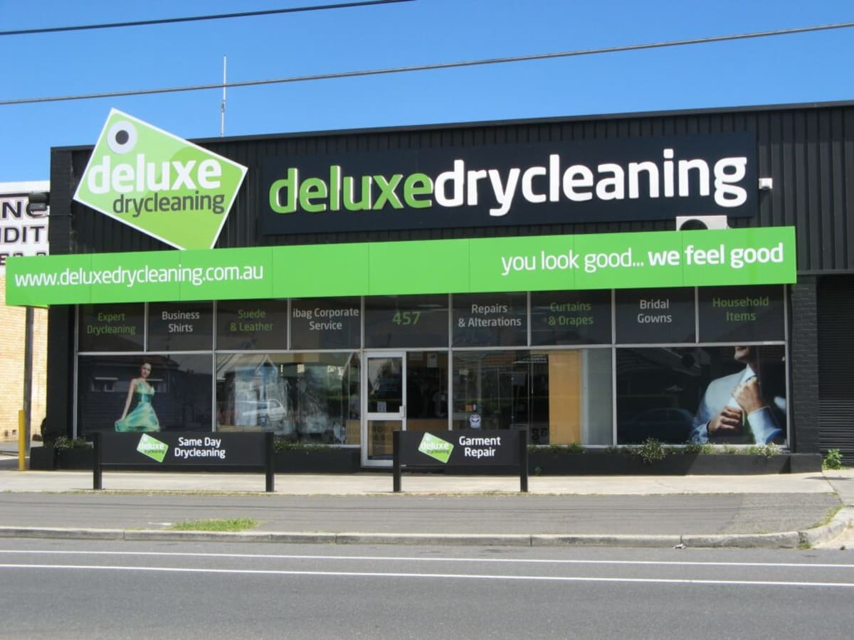 Deluxe Dry Cleaning laundry shop in Melbourne