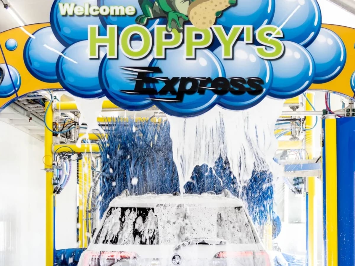Hoppy's Express Tingalpa laundry shop in Brisbane