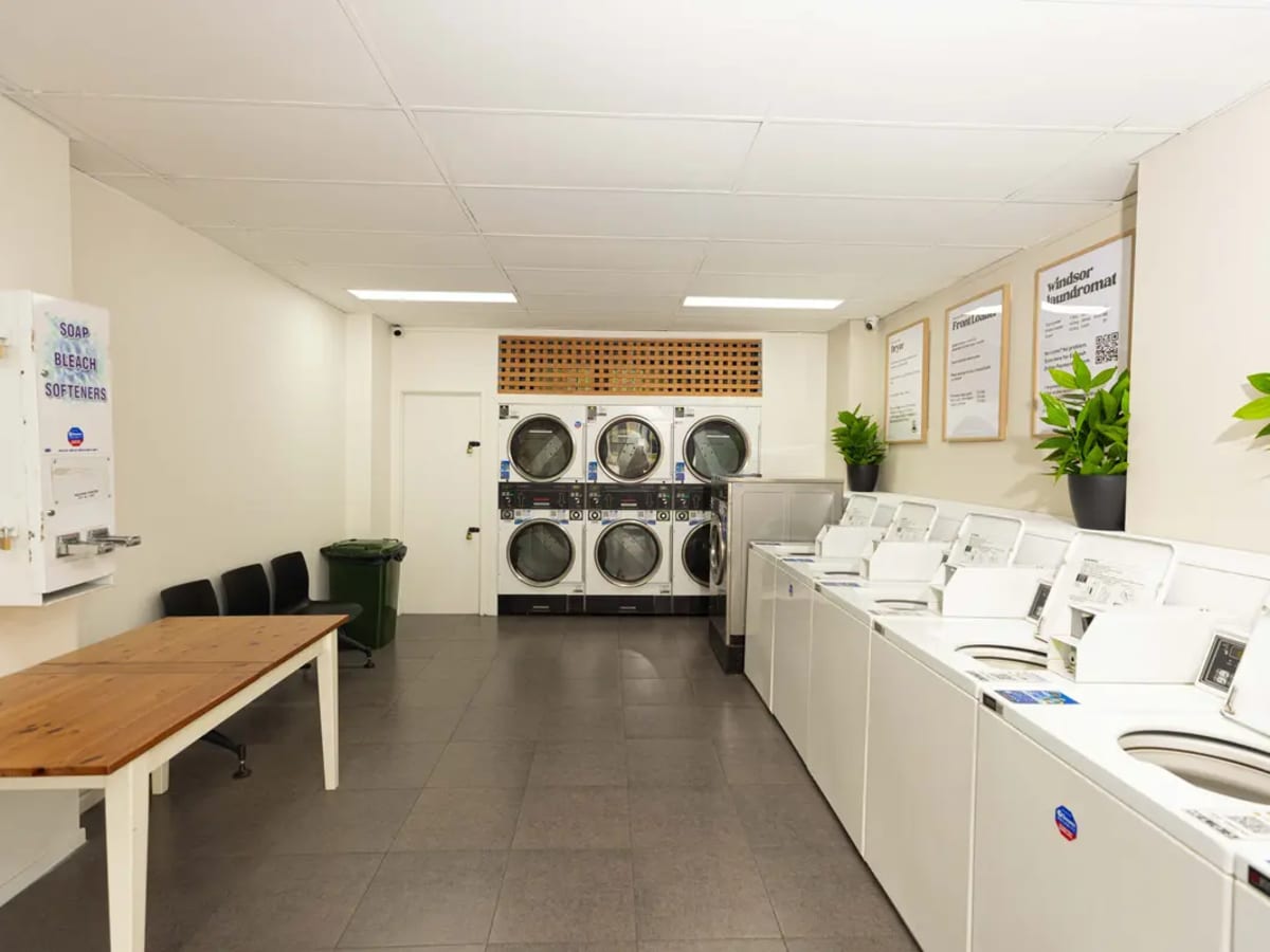 Windsor Laundromat laundry shop in Brisbane