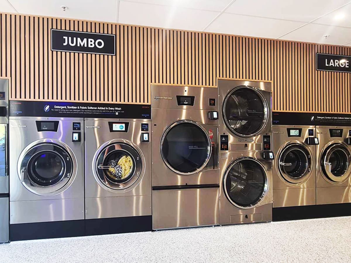 24/7 QuickSuds Laundromat Carseldine laundry shop in Brisbane