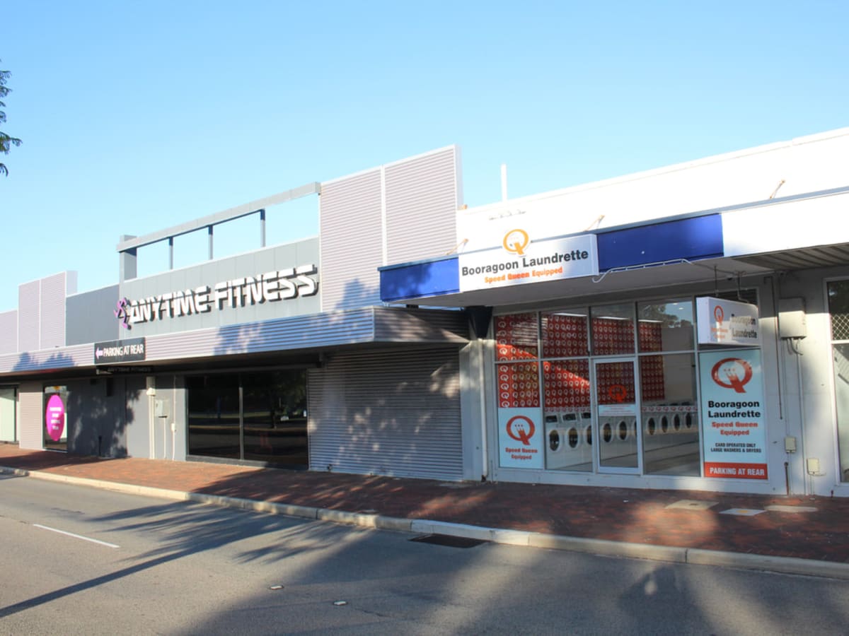 Booragoon Laundrette laundry shop in Perth