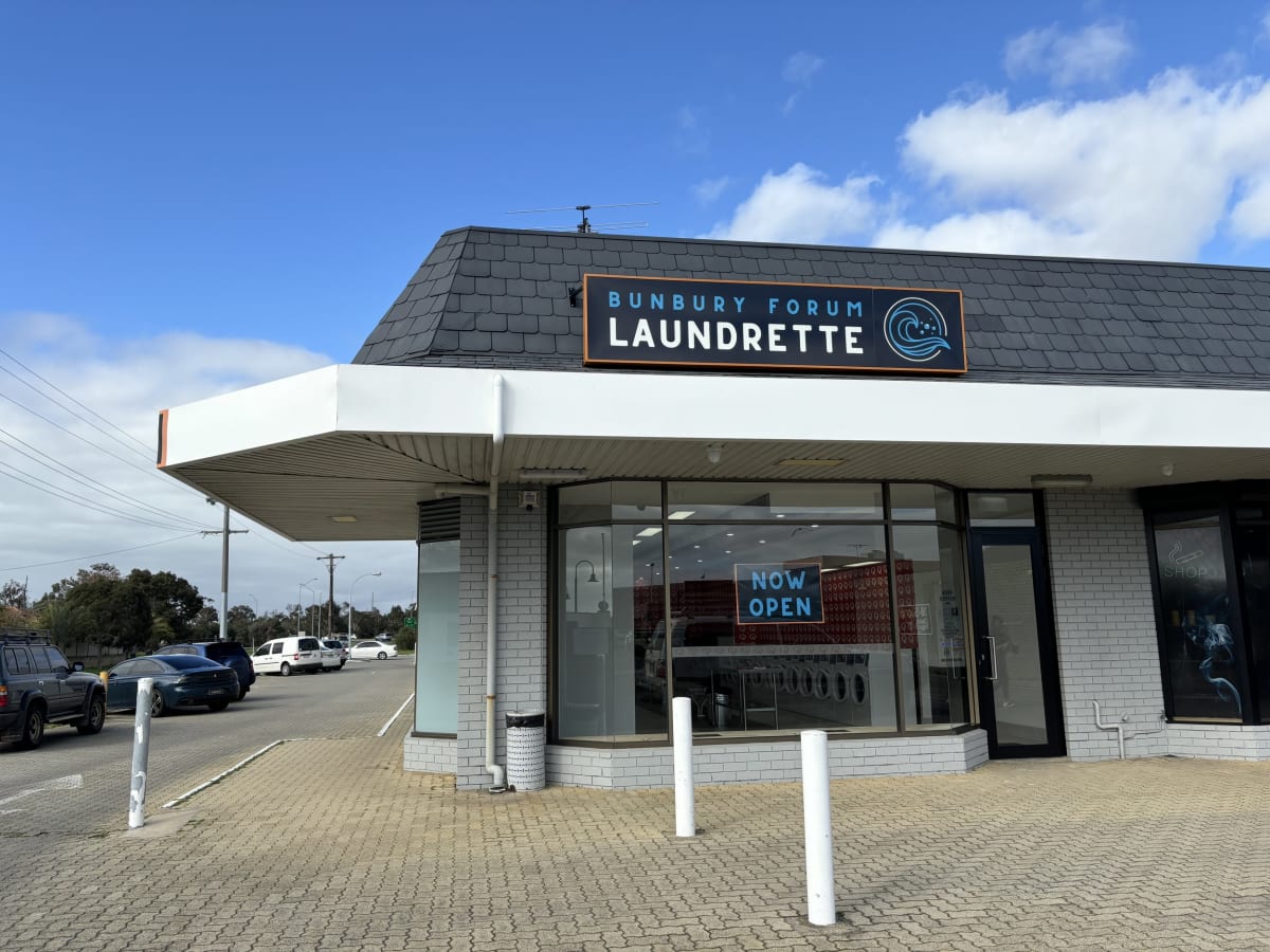 Bunbury Forum Laundrette laundry shop in Perth