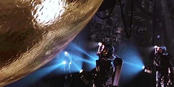 The Sphere 1998 Deserved a Prequel, but Should Its Greatest Mystery Be Explained? review