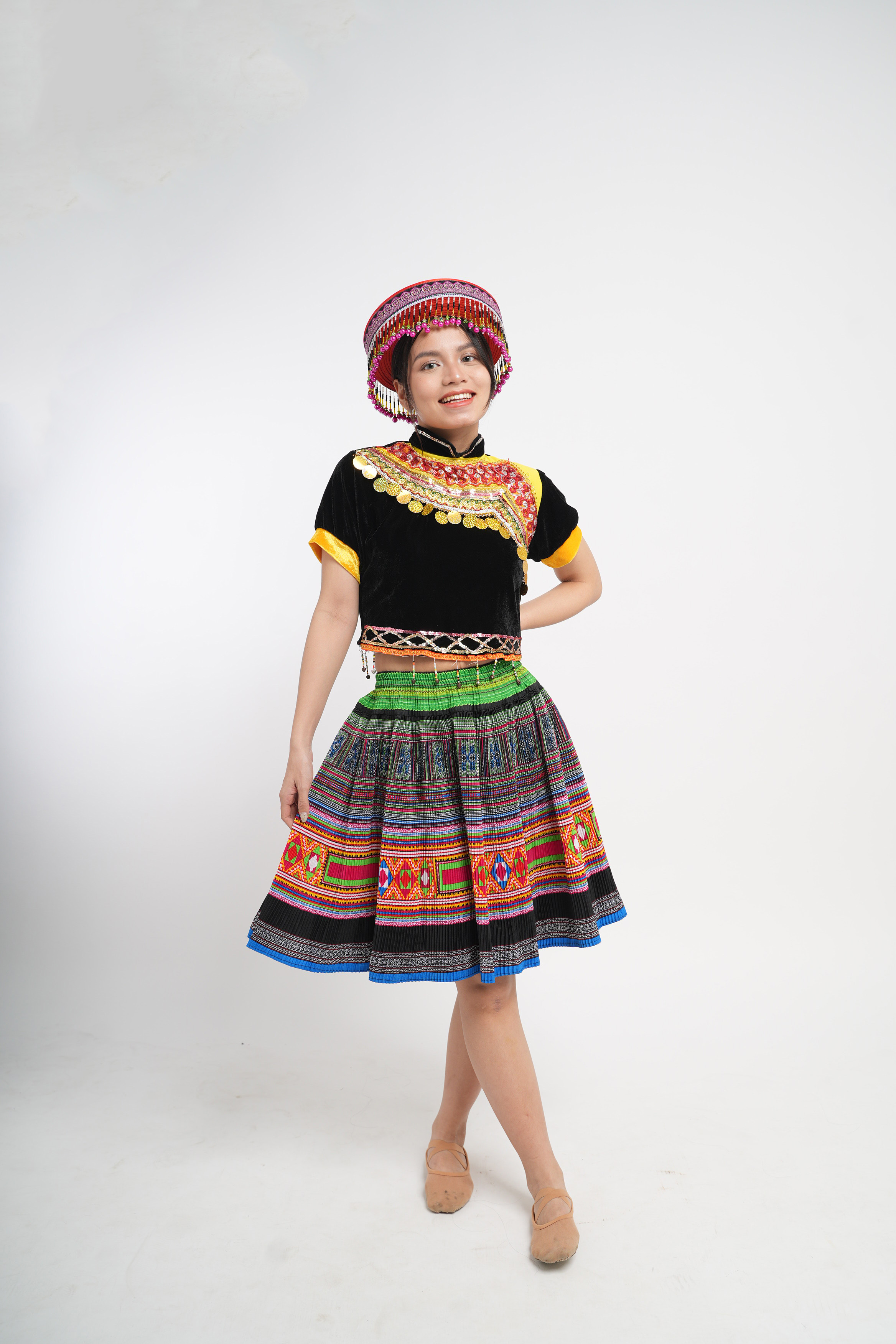 Dân Tộc H’Mông Nữ