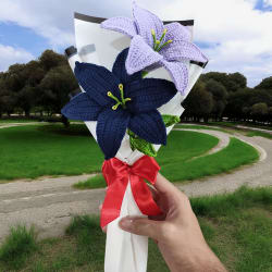 Lily Flower Bouquet (2 Flowers)