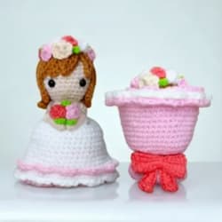 New Design | Beloved Reversible Doll Bouquet