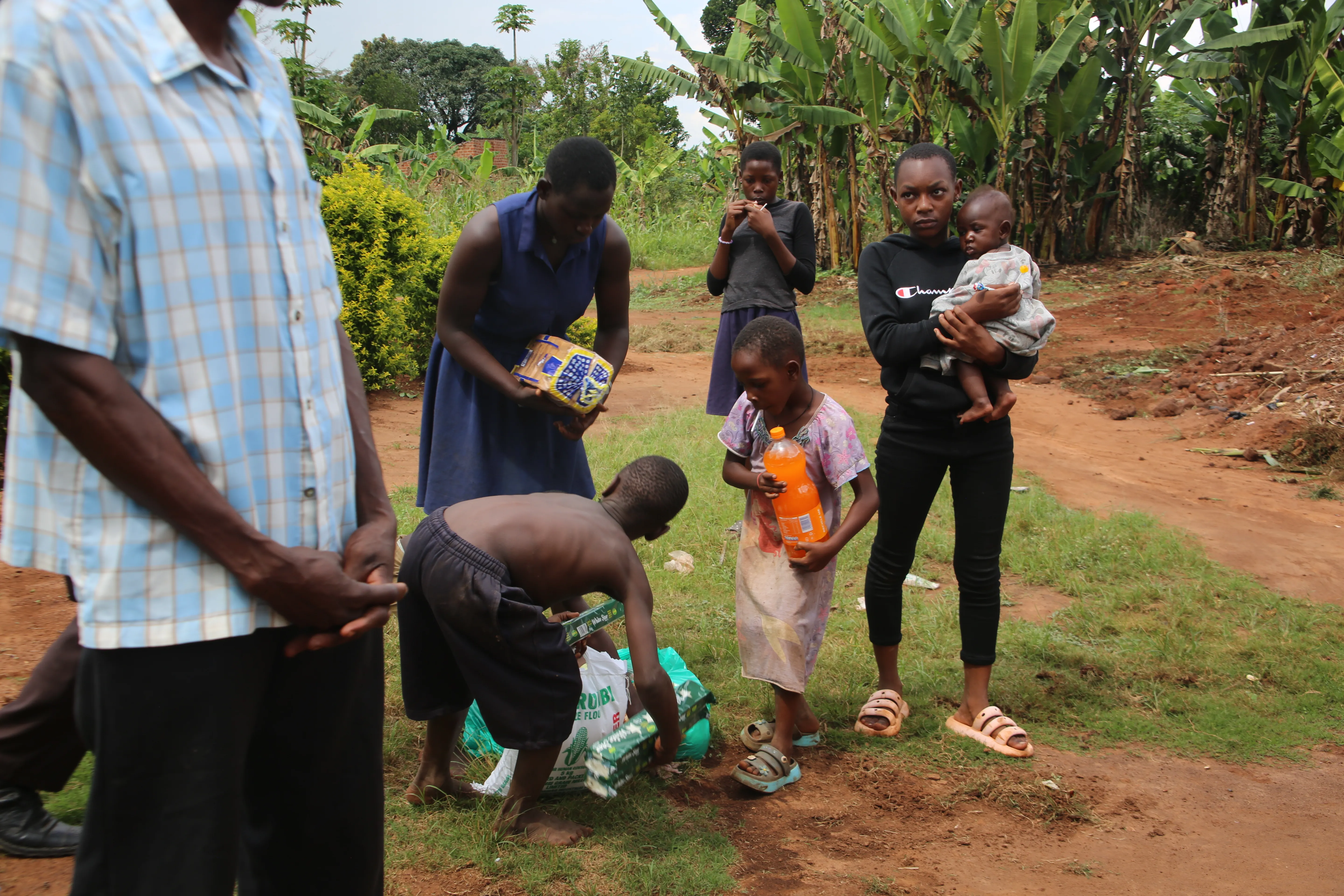 Ukarimu Charity volunteer support image 18