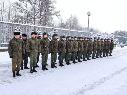 Границу охраняют ленинградцы