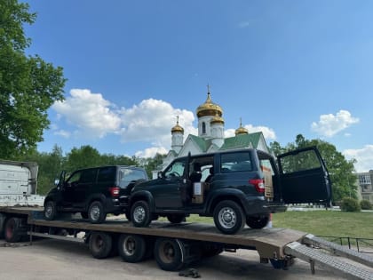 Депутаты Заксобрания Ленобласти посетили подшефный Енакиево