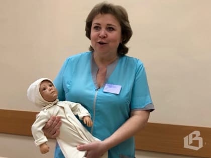 Слушатели выборгской «Школы будущих мам» узнали об услугах органов ЗАГС