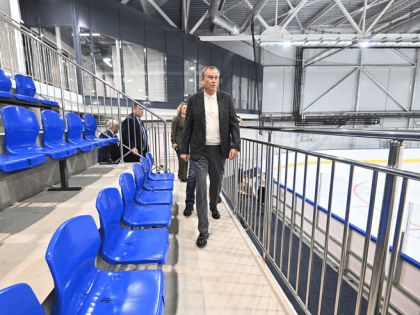 Каток по Всеволожске прошел губернаторскую приемку