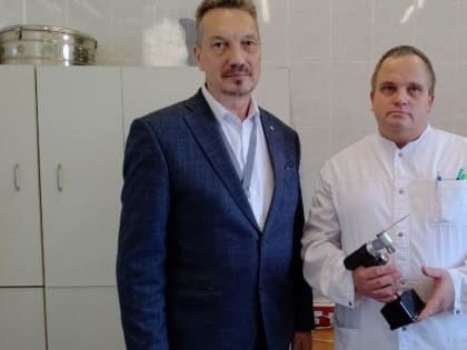 У волховских травматологов появилось новое оборудование. Оно поможет проводить операции быстрее, точнее и безопаснее