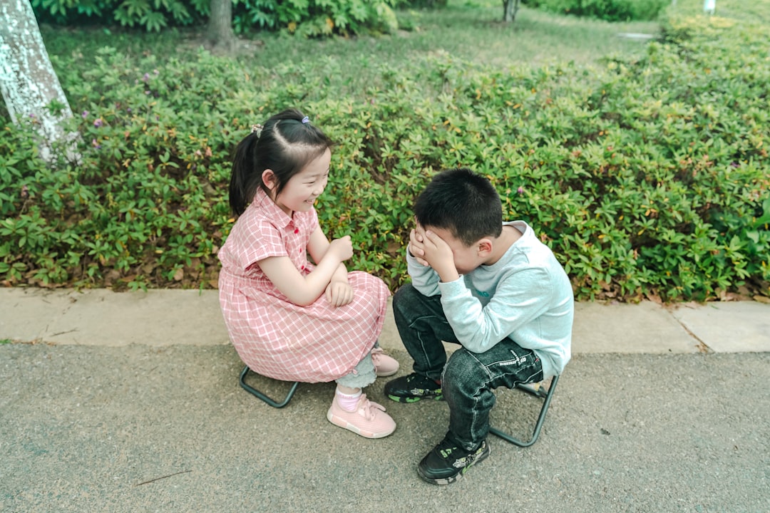 Nằm mơ thấy Trẻ con cãi nhau: Giải Mộng, Điềm Báo