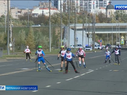 На Колмовской набережной прошли первенство и чемпионат Великого Новгорода по лыжероллерам