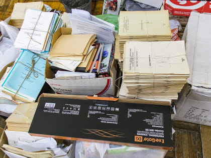 В рамках экологической акции «БумБатл» в НовГУ собрали 2 тонны макулатуры