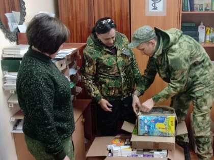 На передовую доставлена гуманитарная помощь и послания от детей сотрудников ОПФР по Новгородской области