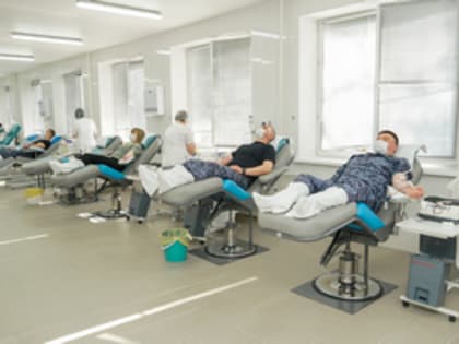 Новгородские росгвардейцы приняли участие в ведомственной акции «От сердца к сердцу»