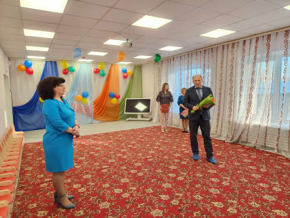 В посёлке Любытино после проведённого капитального ремонта распахнул свои двери детский сад «Теремок»