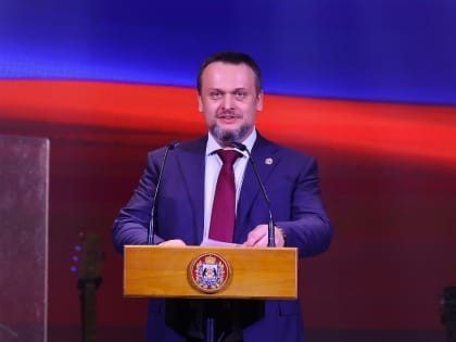 Арт-группа «Хор Турецкого» выступила на праздничном концерте в честь 80-летия освобождения Новгородской земли