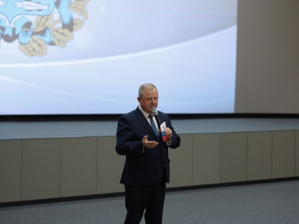 Сегодня в мультимедийном центре «Россия» в Великом Новгороде отметили День Конституции