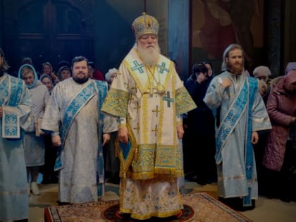 Митрополит Лев совершил Литургию в праздник Благовещения Пресвятой Богородицы