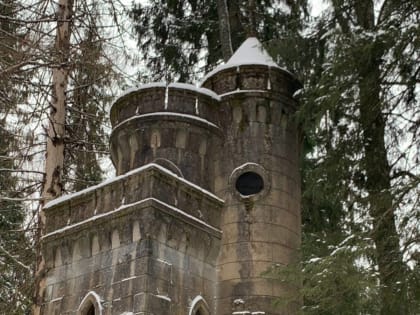 В Окуловском районе территорию усадьбы Заветное обустроили для туристов