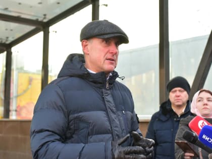 Глава города проверил благоустройство подземного перехода на Фёдоровском ручье