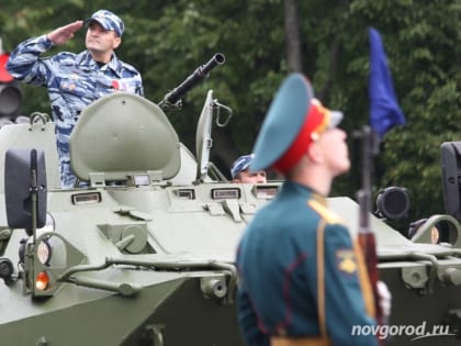 Расходы бюджета РФ по статье «национальная оборона» в этом году выросли на треть