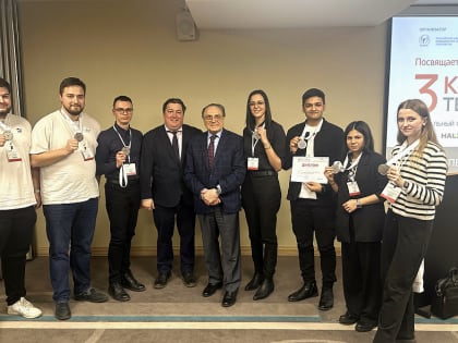 Студенты НовГУ завоевали «серебро» на олимпиаде по терапии