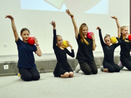 В Великом Новгороде стартовал проект по адаптивной художественной гимнастике
