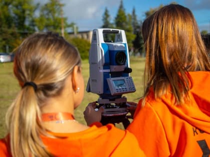 В Чемпионате высоких технологий принимают участие 5 студентов колледжа НовГУ