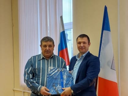 В Шимске наградили участников соревнований «Заряжаемся долголетием вместе»