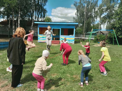 Инструктор плавательного бассейна