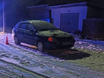 За сутки на дорогах Новгородской области погиб один человек и четверо пострадали