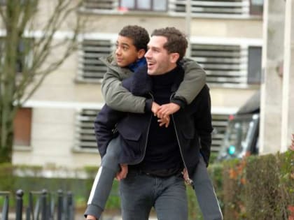 «Новгород» покажет трогательную истории исцеляющей дружбы «9 причин чтобы жить»